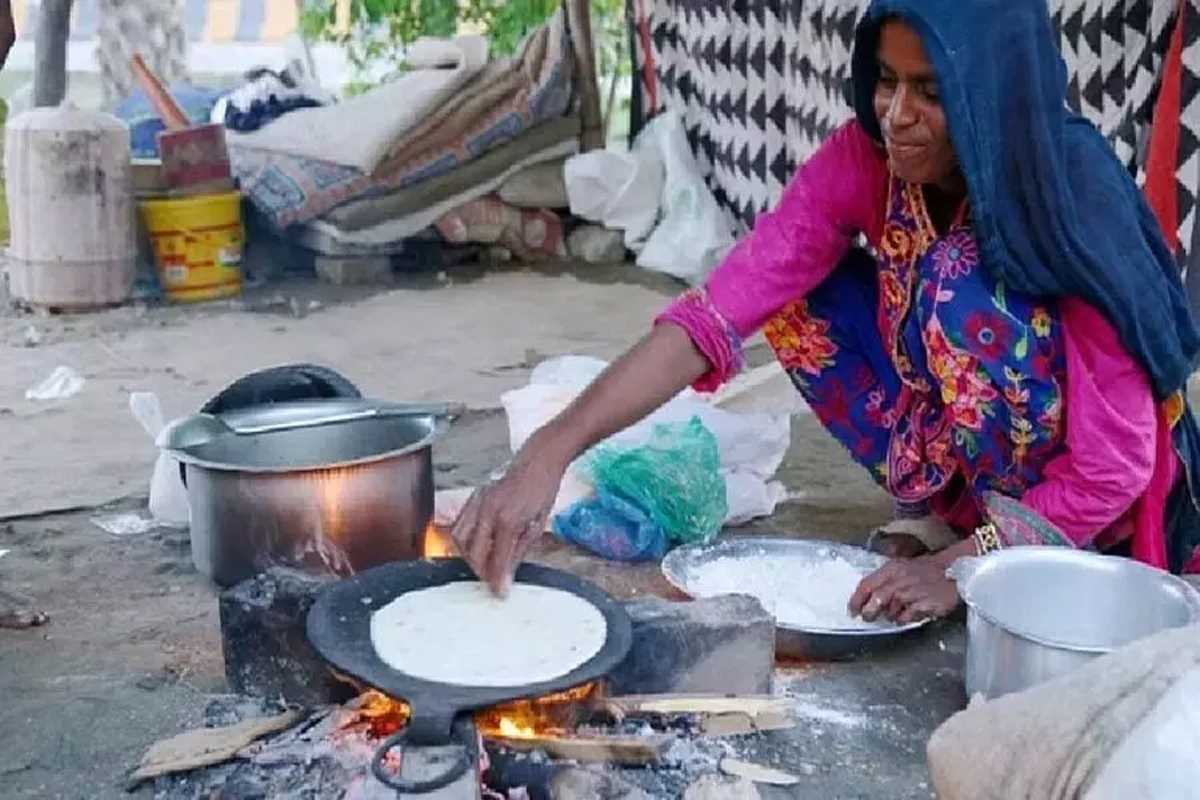 पाकिस्तान में साठ लाख लोग गंभीर खाद्य असुरक्षा का कर रहे सामना